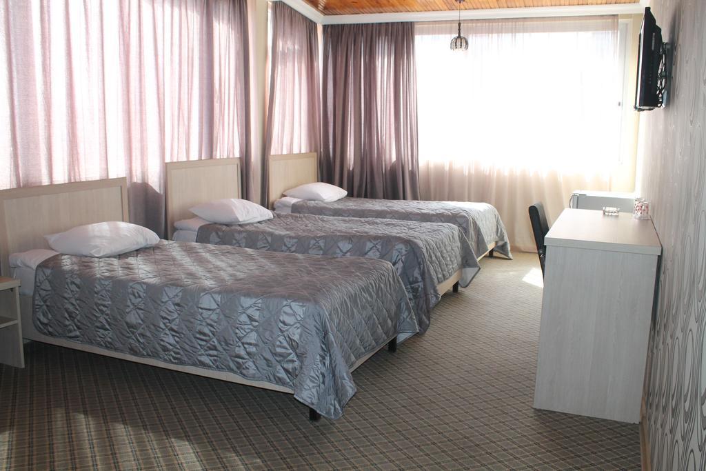 Hotel Elio Batumi Luaran gambar